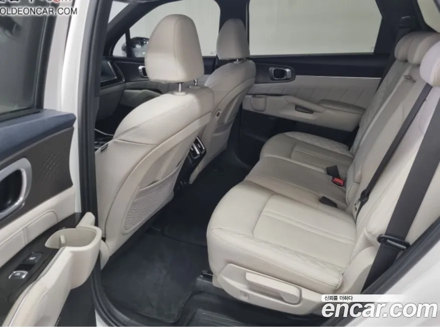 Kia Sorento 2024 из KR, фото 2