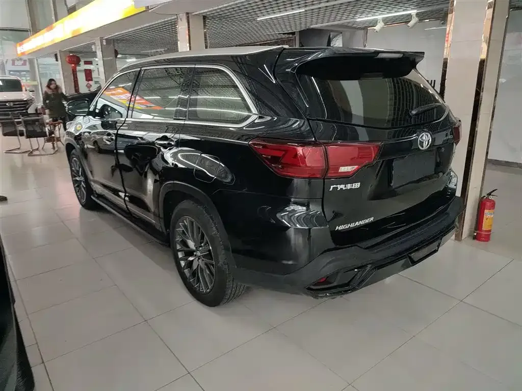 Toyota Highlander 2021 из CN, фото 8