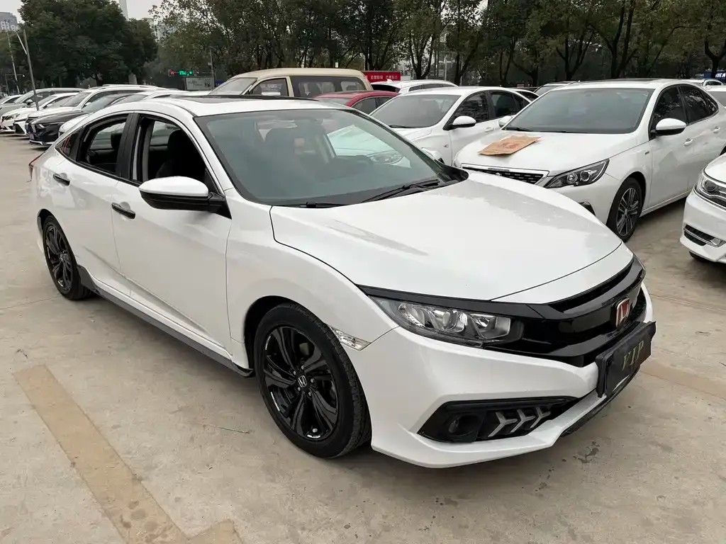 Honda Civic 2021 из CN, фото 10