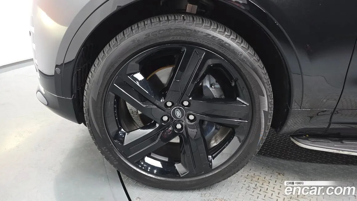 Land Rover Discovery 2025 из KR, фото 8