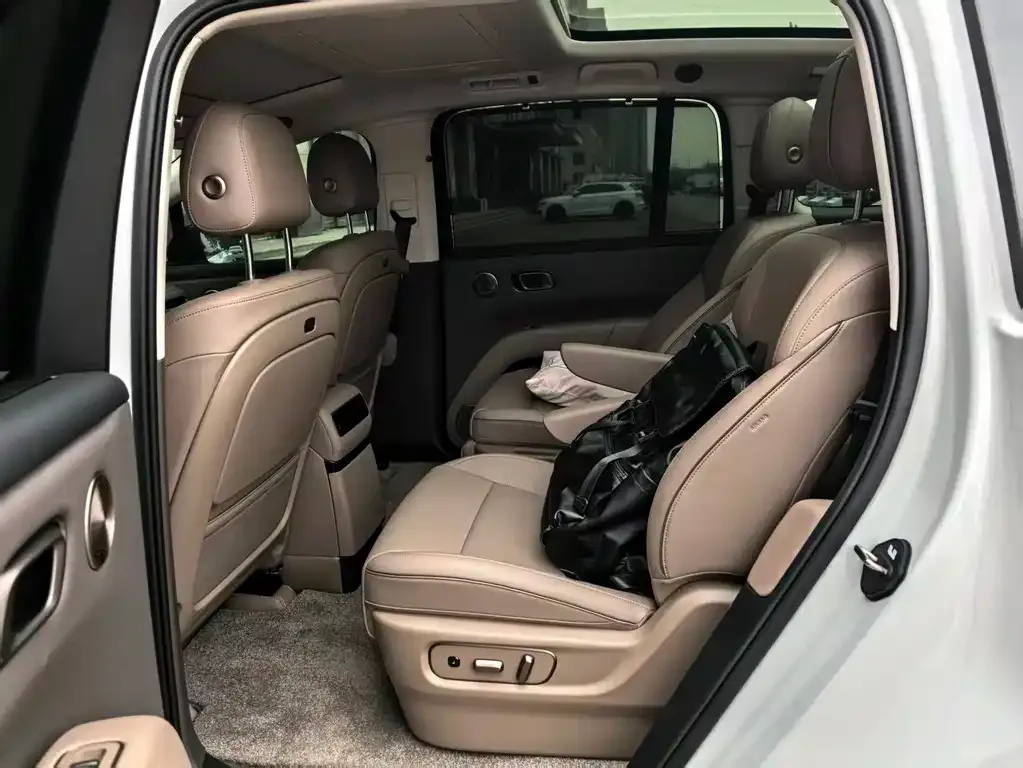 Li Auto i8 2025 из CN, фото 3