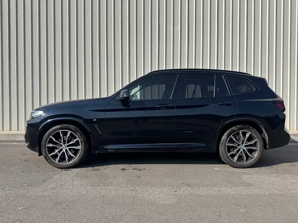 BMW X3 — фото 9