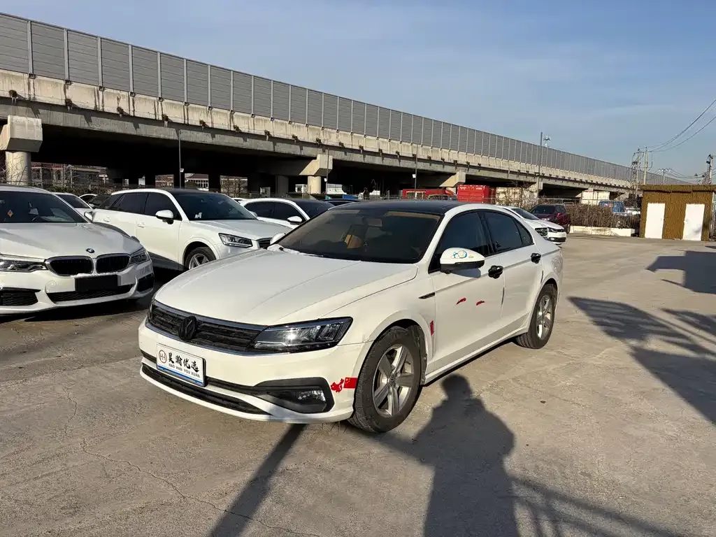 Volkswagen Lamando 2021 из CN, фото 1