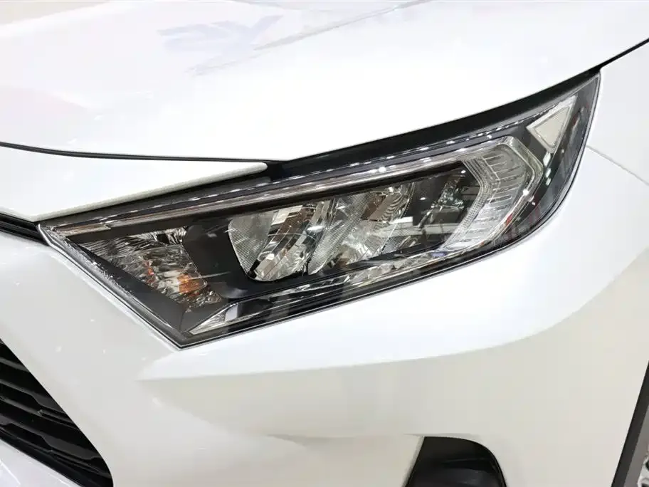 Toyota RAV4 2024 из CN, фото 8