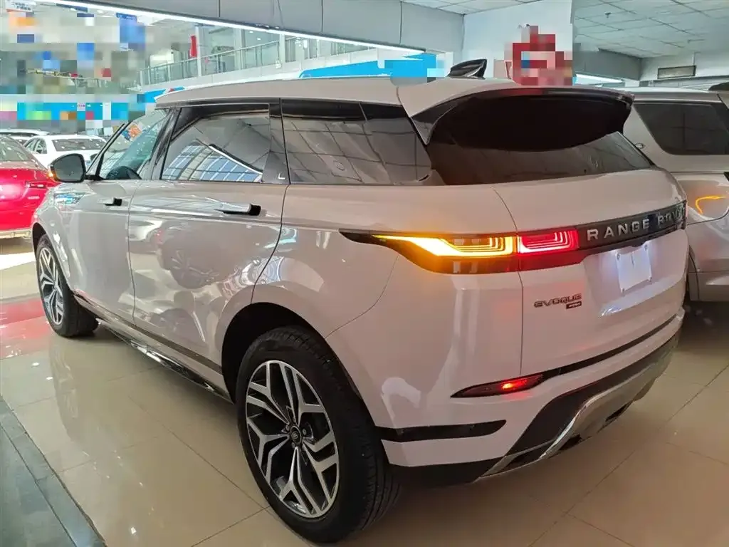 Land Rover Evoque 2023 из CN, фото 6