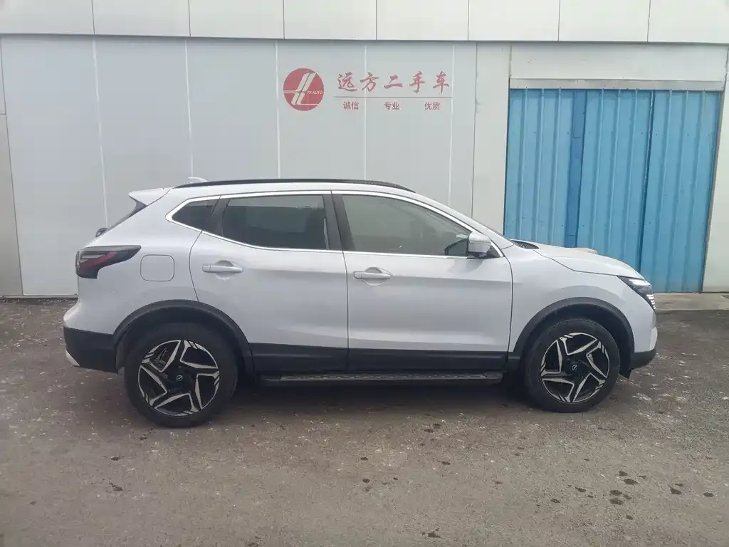 Nissan Qashqai 2024 из CN, фото 2