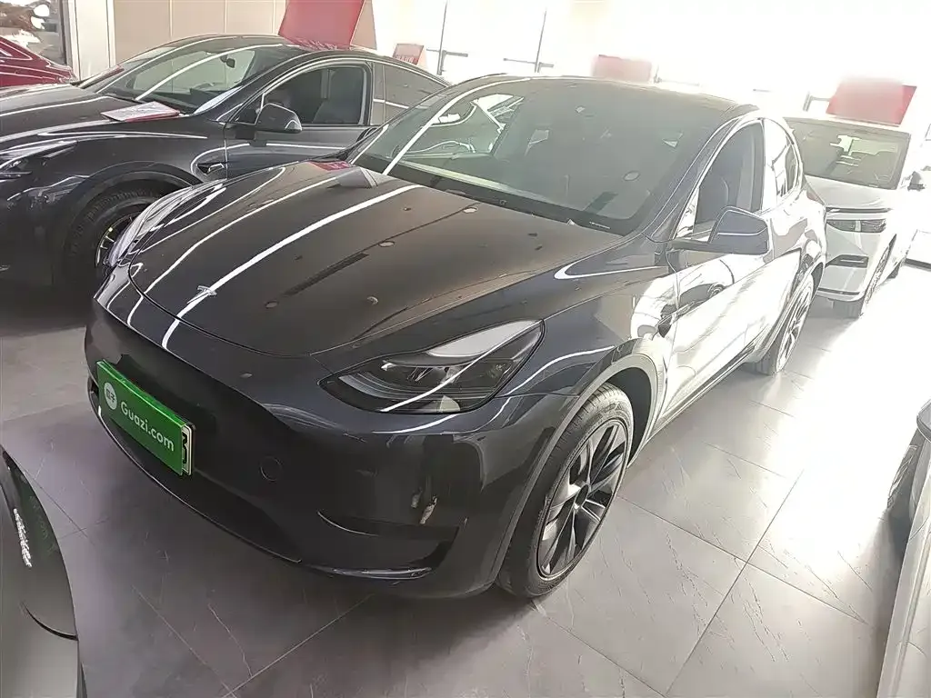 Tesla Model Y 2024 из CN, фото 1