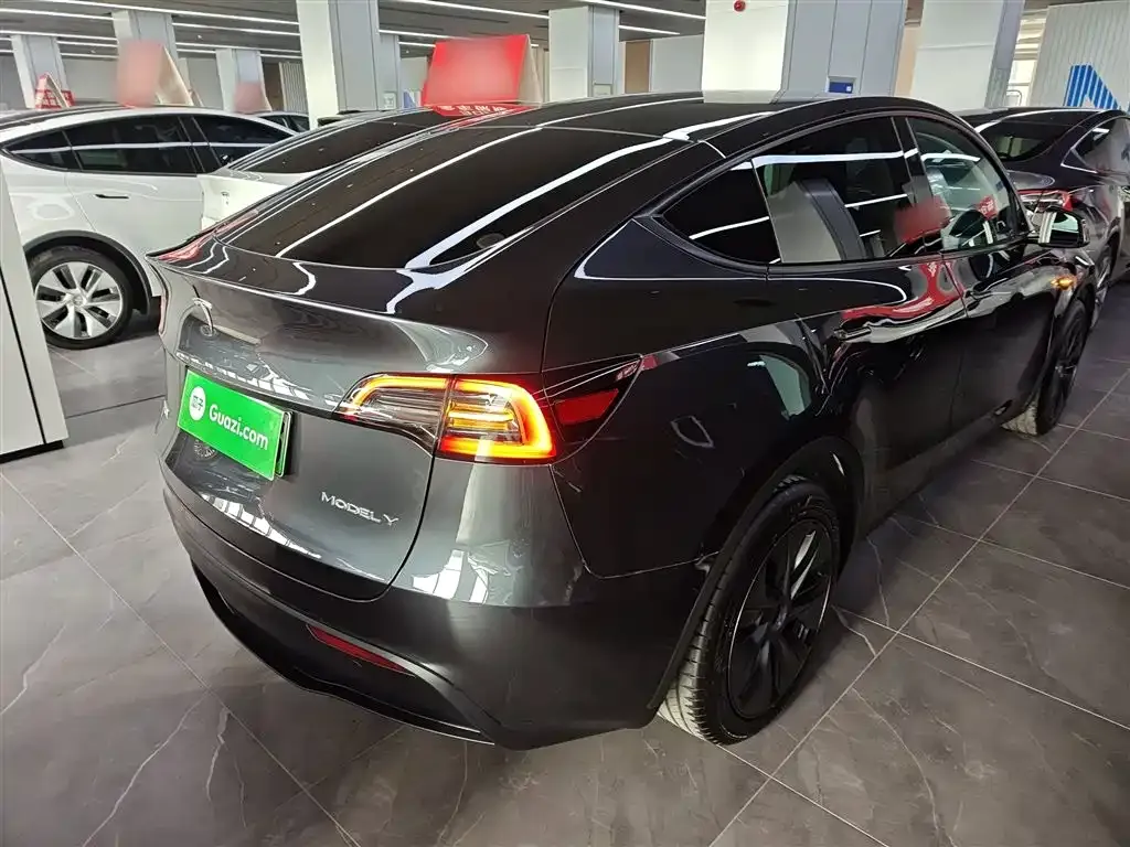 Tesla Model Y 2024 из CN, фото 10