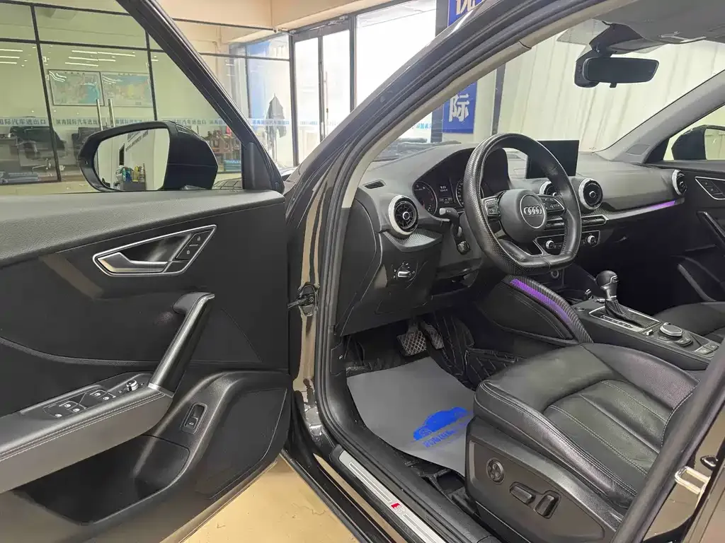 Audi Q2L 2022 из CN, фото 4