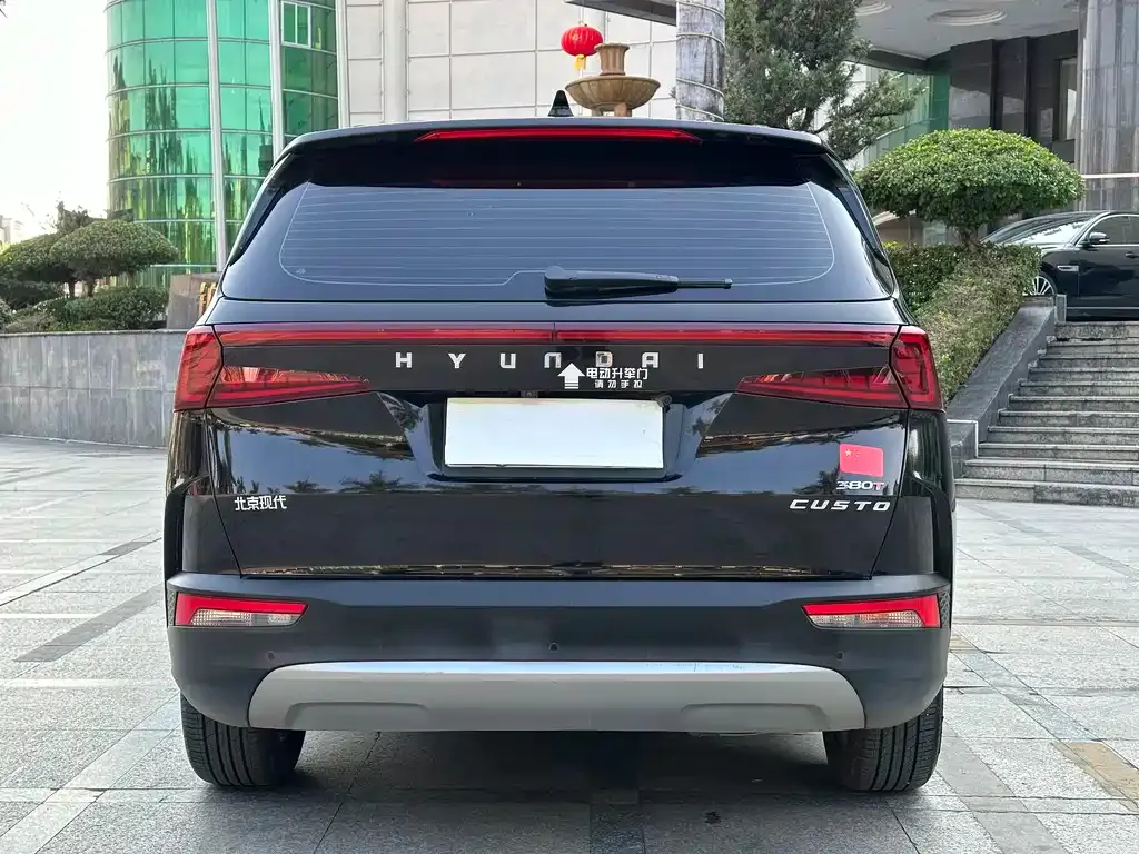 Hyundai Custo — фото 6