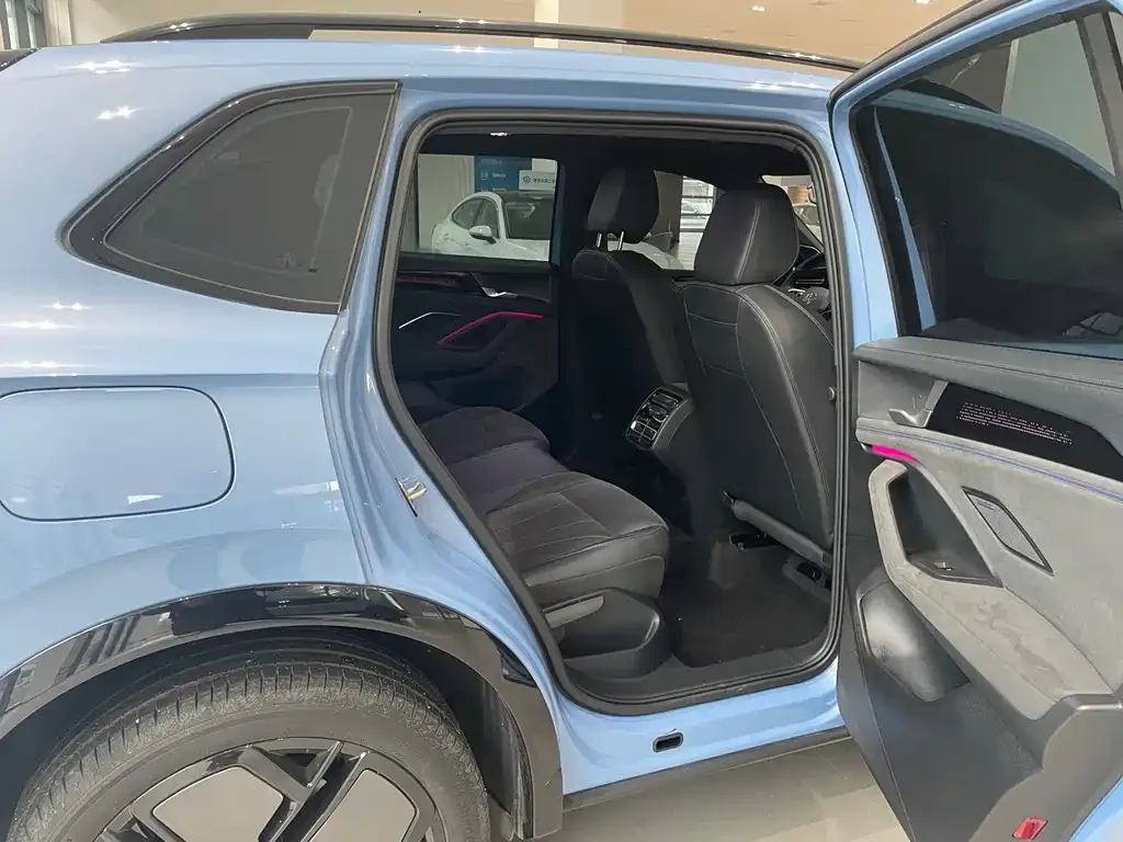 Volkswagen Tiguan L 2024 из CN, фото 2