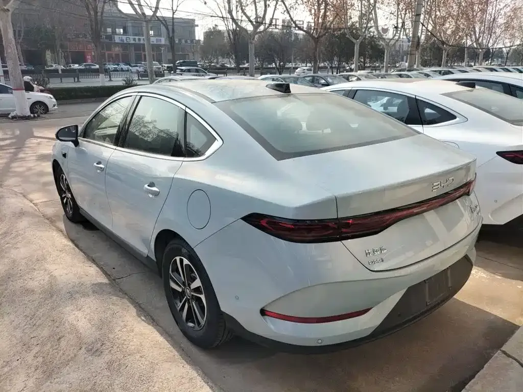 BYD Qin PLUS — фото 4