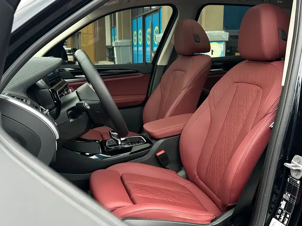 BMW X3 2024 из CN, фото 9