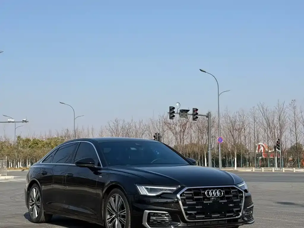 Audi A6L 2023 из CN, фото 1