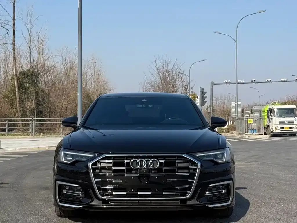 Audi A6L 2023 из CN, фото 3