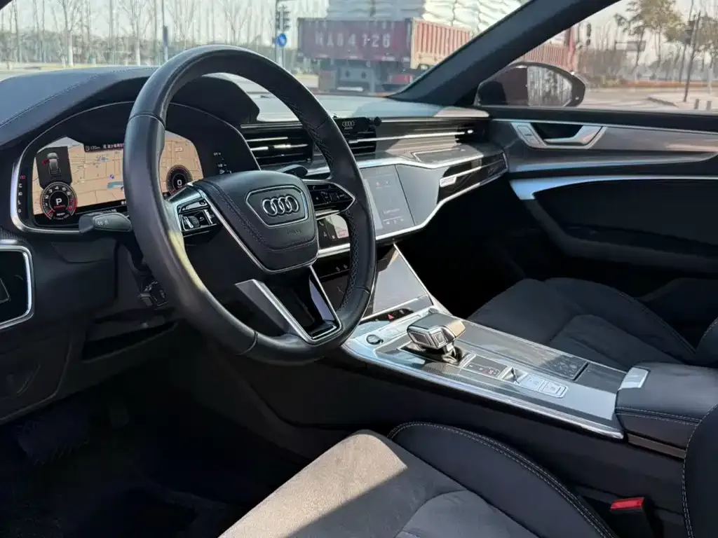 Audi A6L 2023 из CN, фото 2
