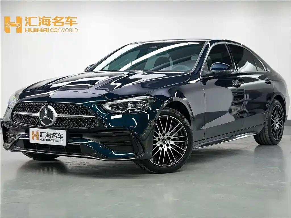 Mercedes-Benz C-Class — фото 1