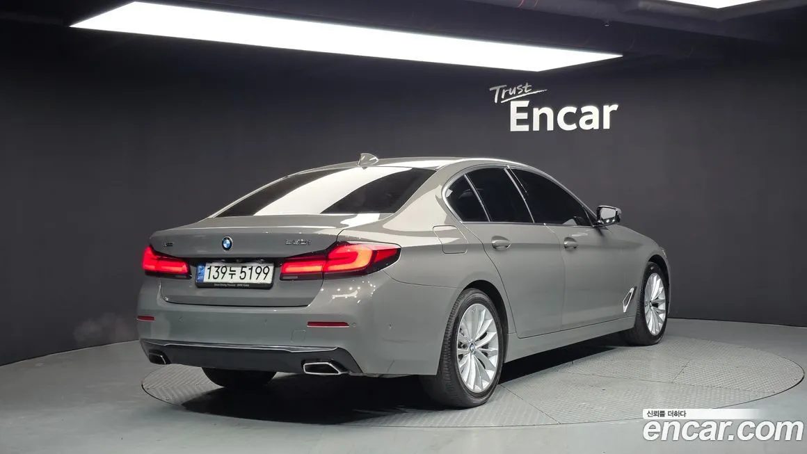 BMW 5-Series 2021 из KR, фото 4