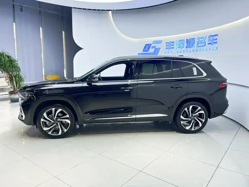 Geely Xingyue L — фото 3