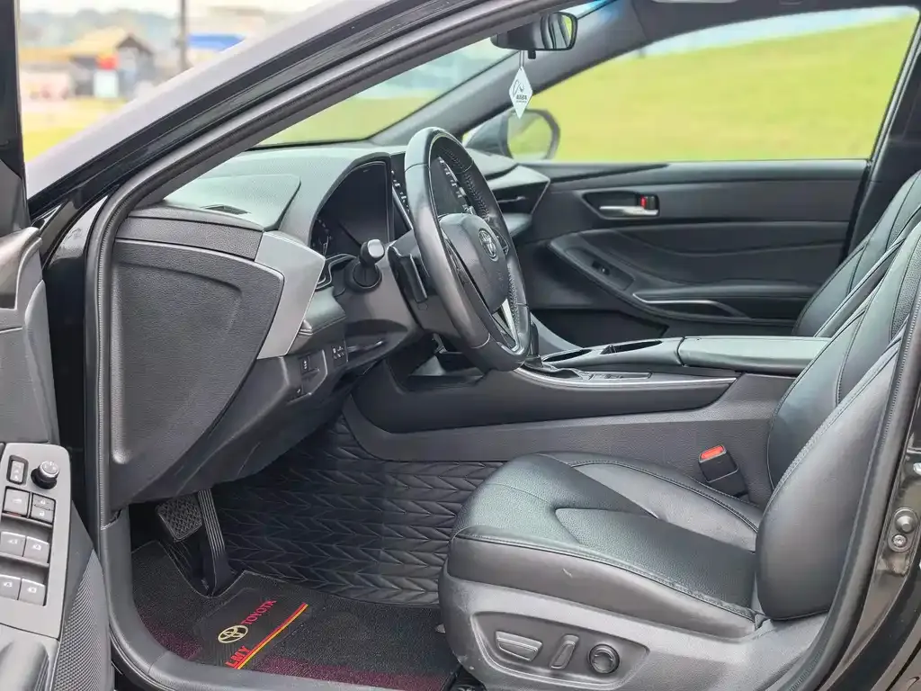Toyota Avalon 2022 из CN, фото 4
