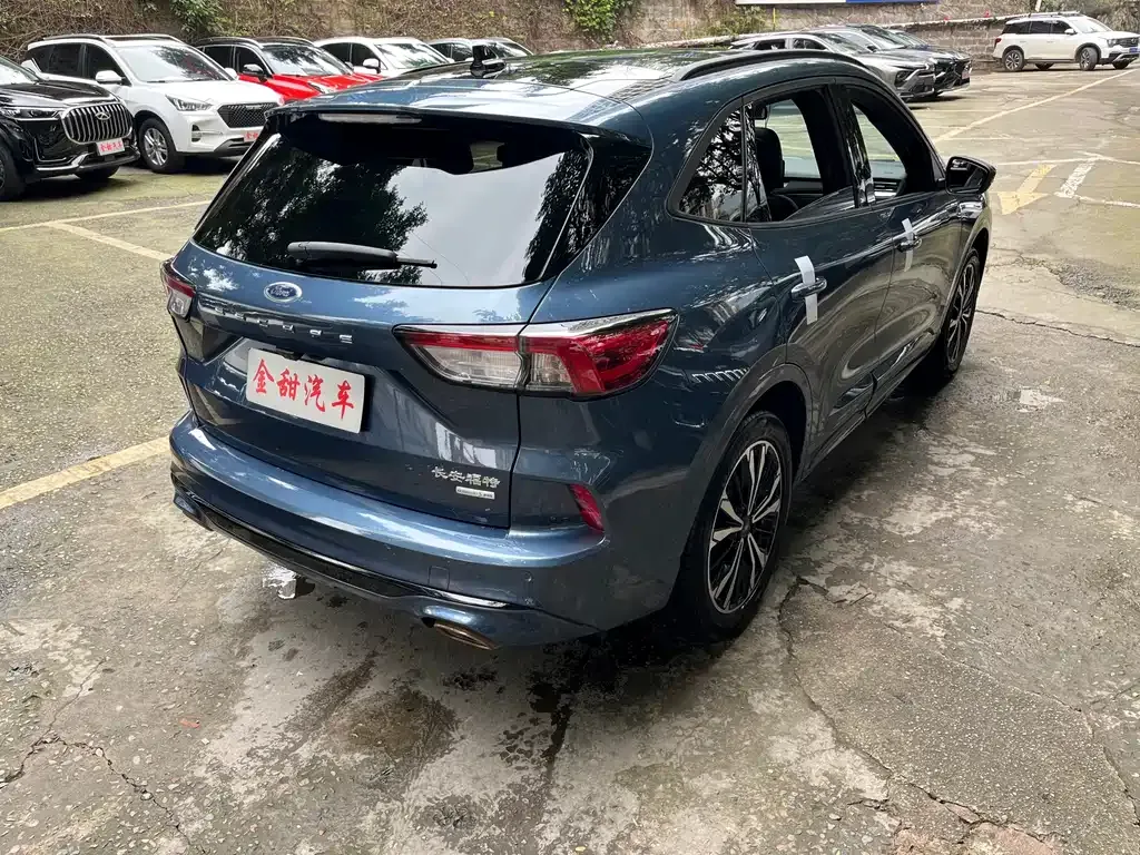 Ford Escape 2021 из CN, фото 7