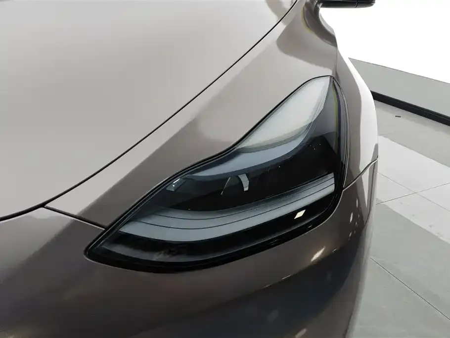 Tesla Model Y 2023 из CN, фото 6