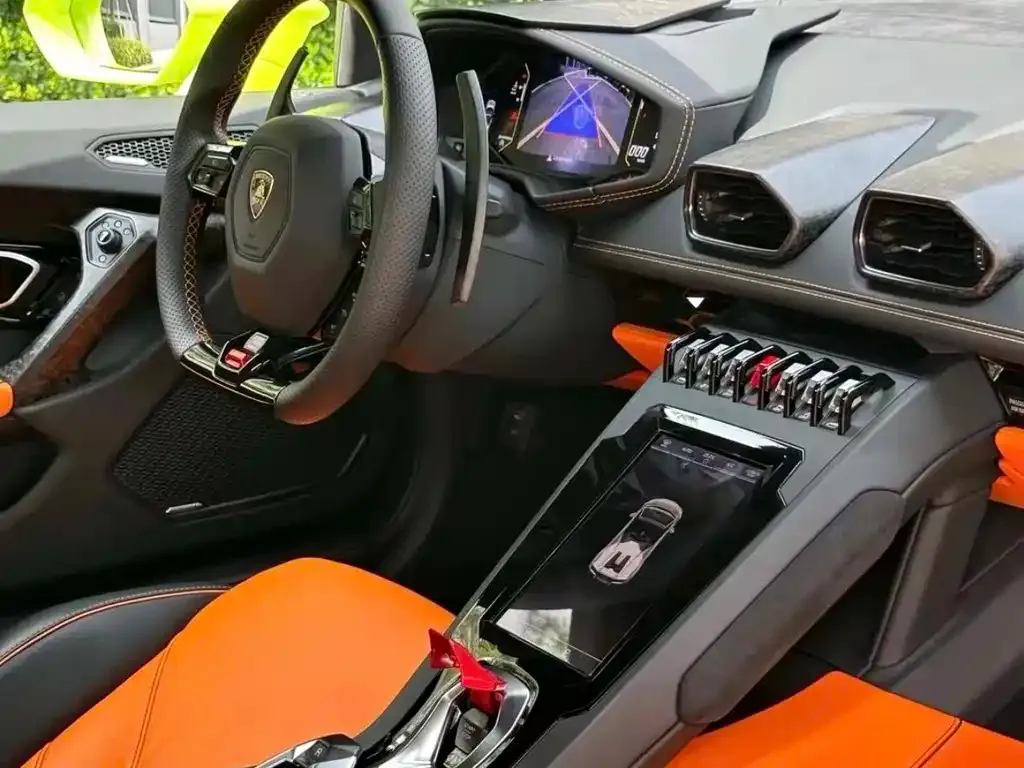 Lamborghini Huracan — фото 2
