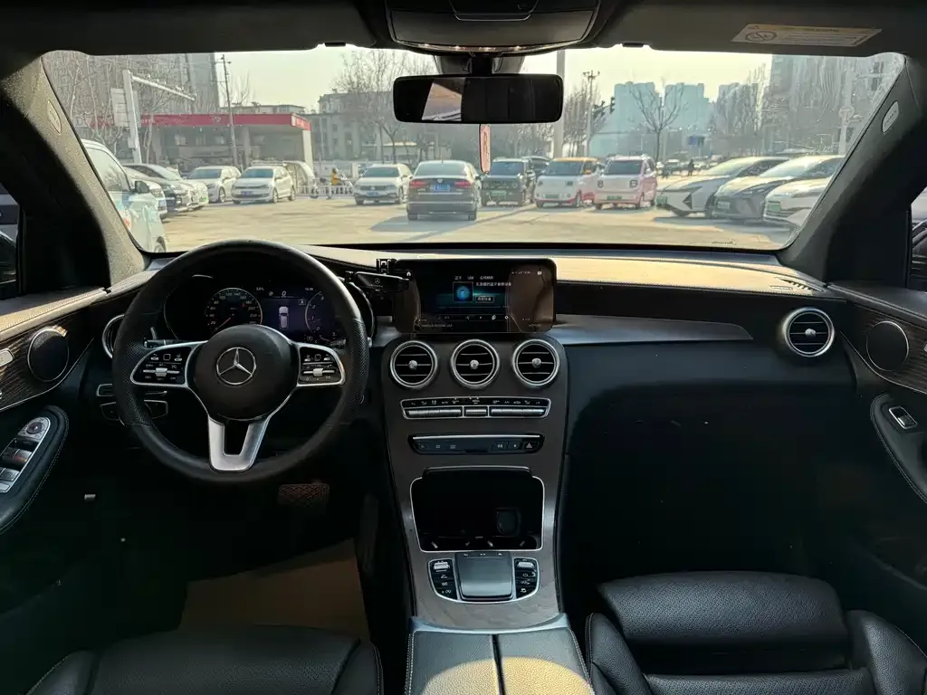 Mercedes-Benz GLC 2023 из CN, фото 9
