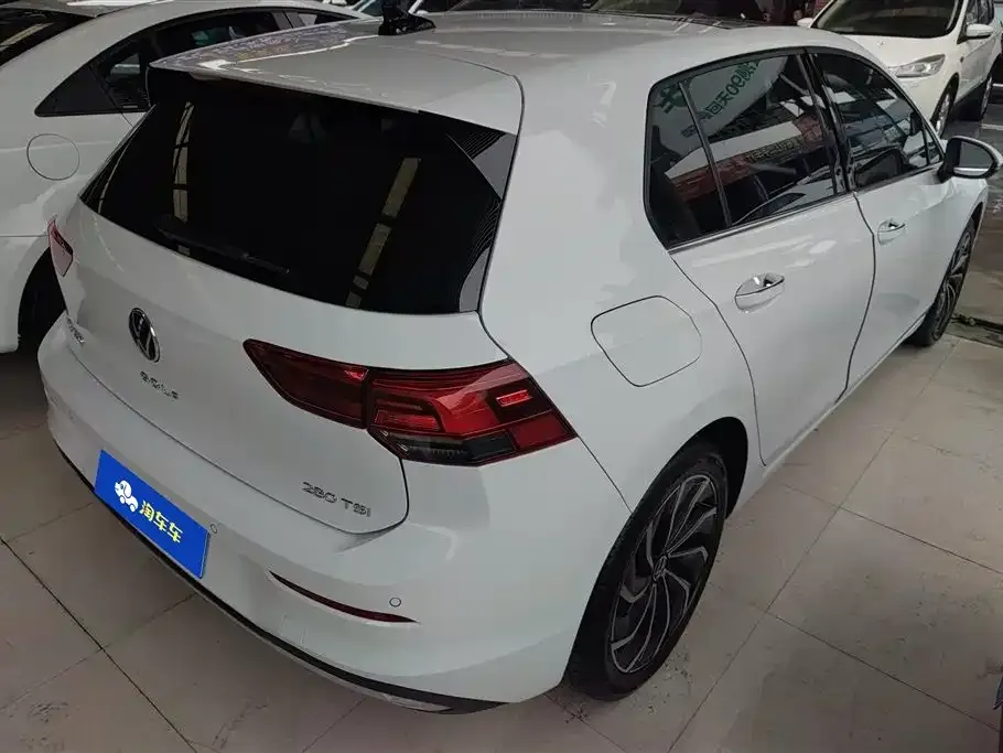Volkswagen Golf 2022 из CN, фото 6