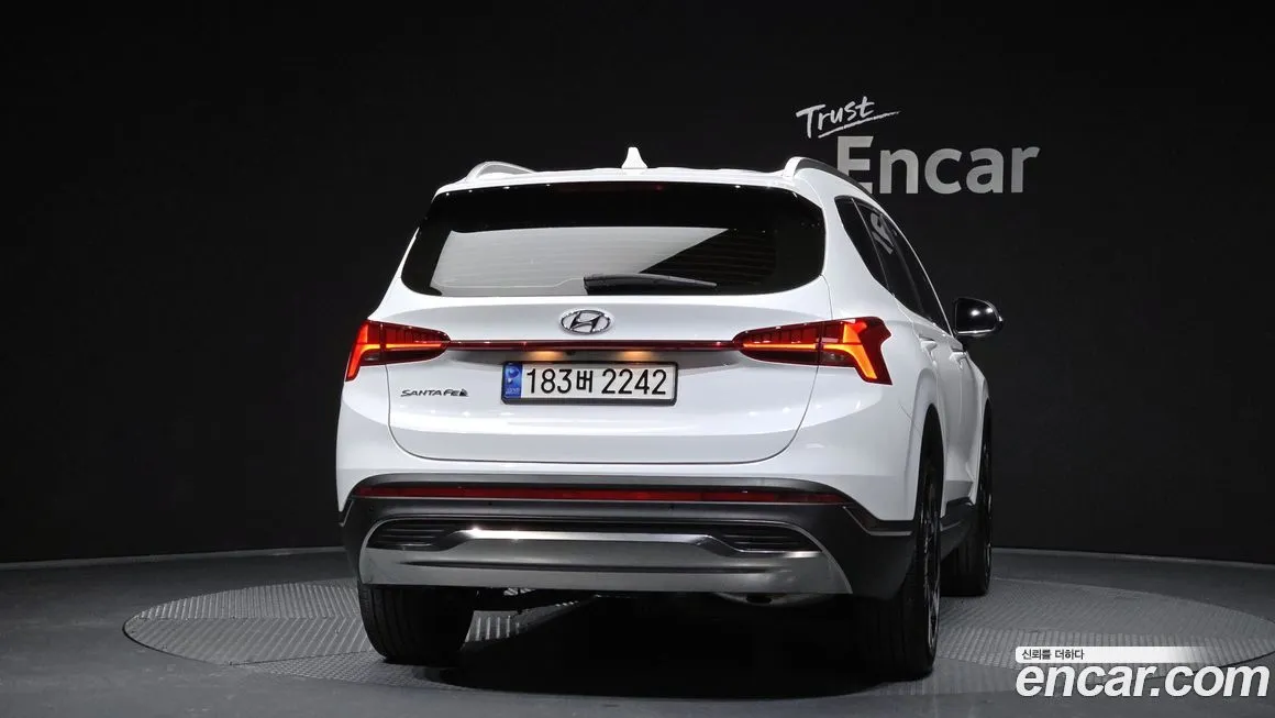 Hyundai Santafe 2023 из KR, фото 2