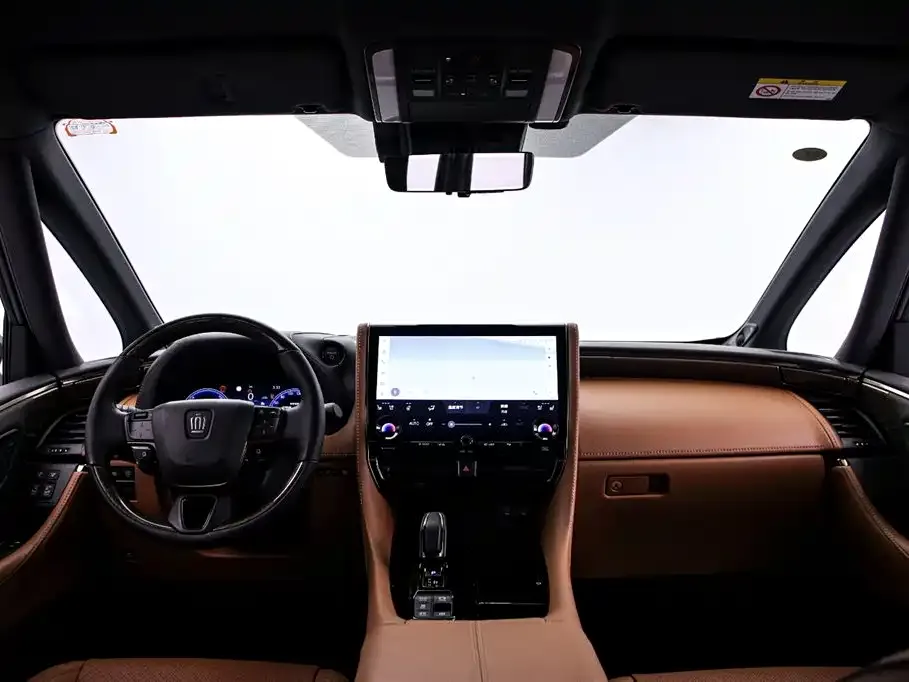 Toyota Vellfire 2024 из CN, фото 3