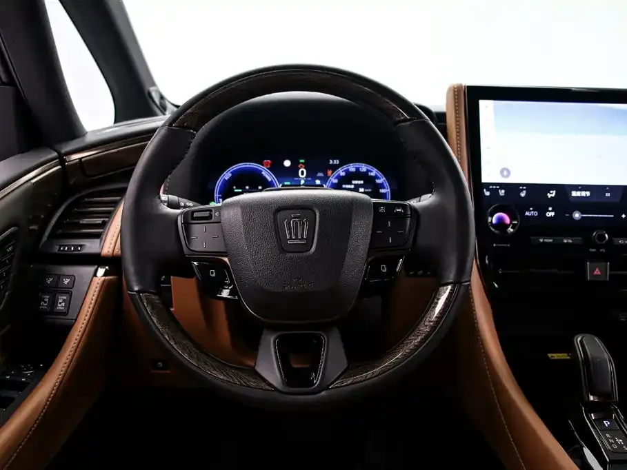 Toyota Vellfire 2024 из CN, фото 9