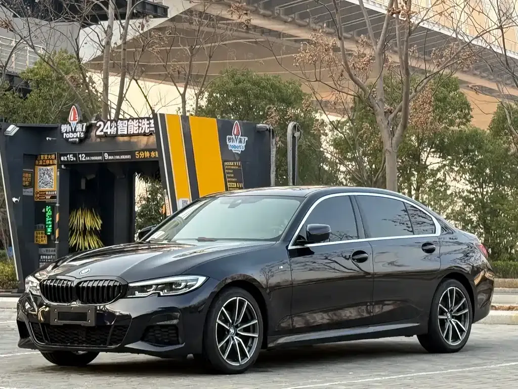 BMW 3 Series — фото 1