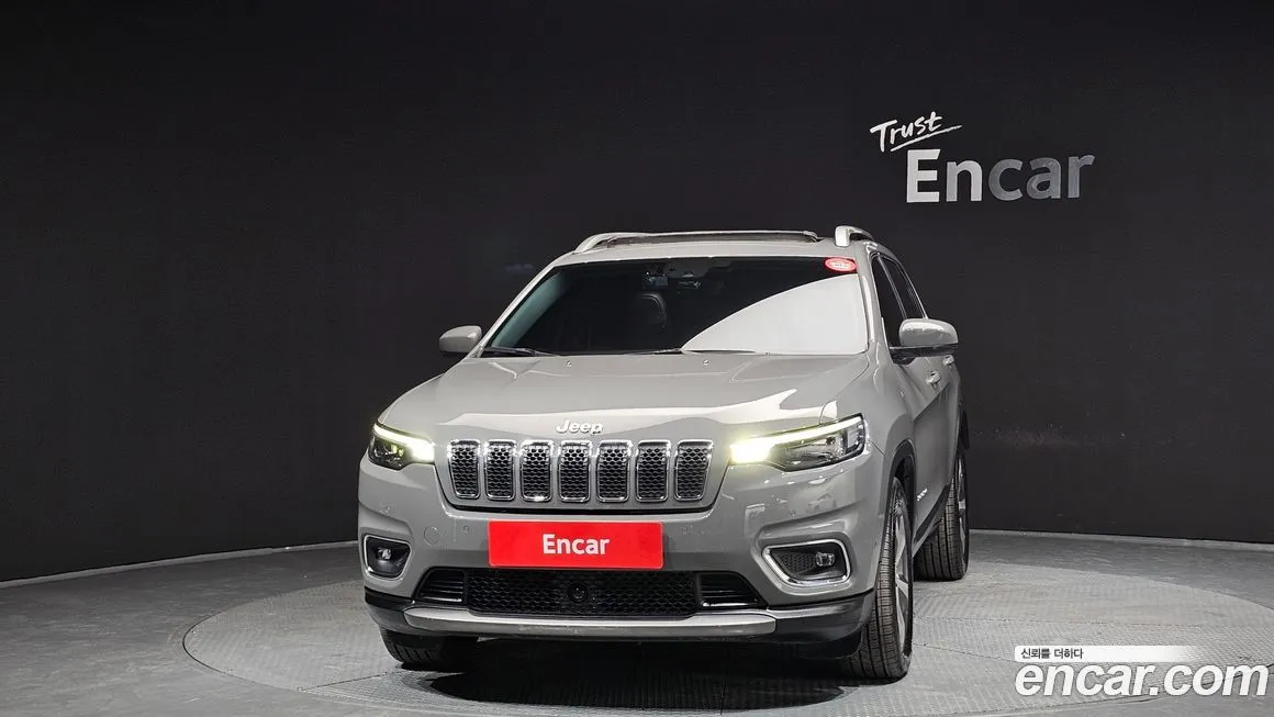 Jeep Cherokee 2021 из KR, фото 3