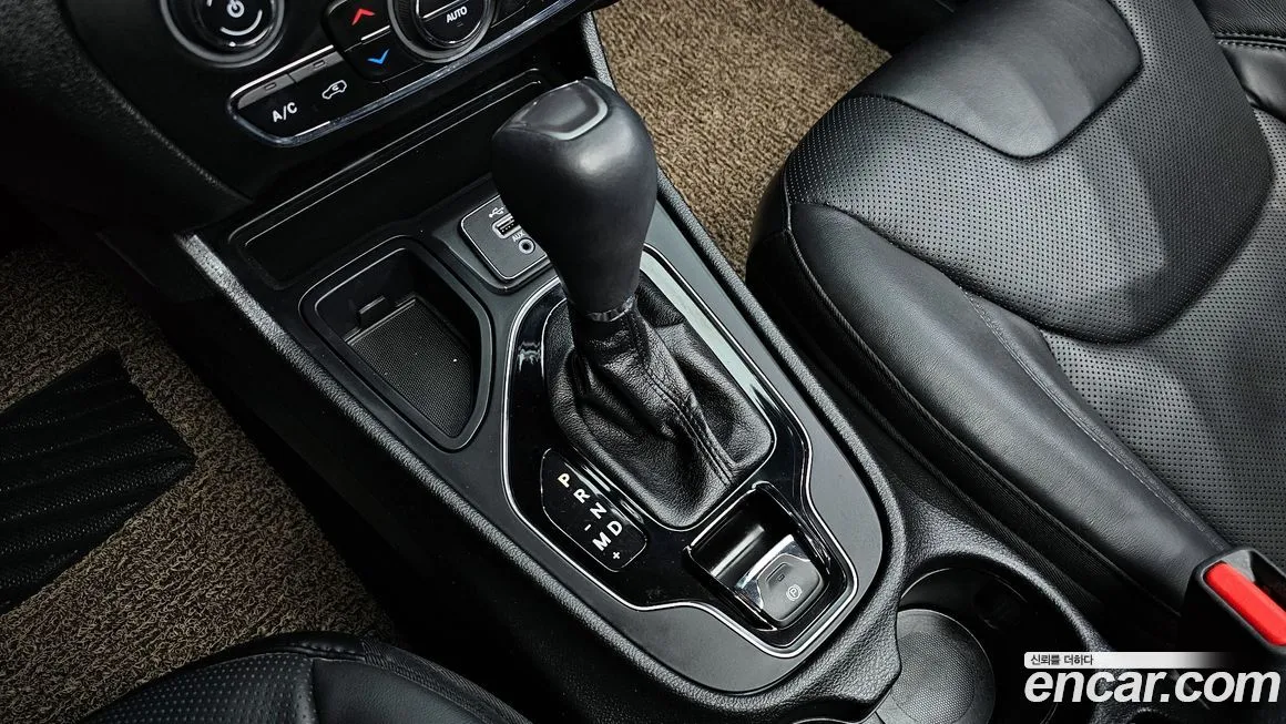 Jeep Cherokee 2021 из KR, фото 9