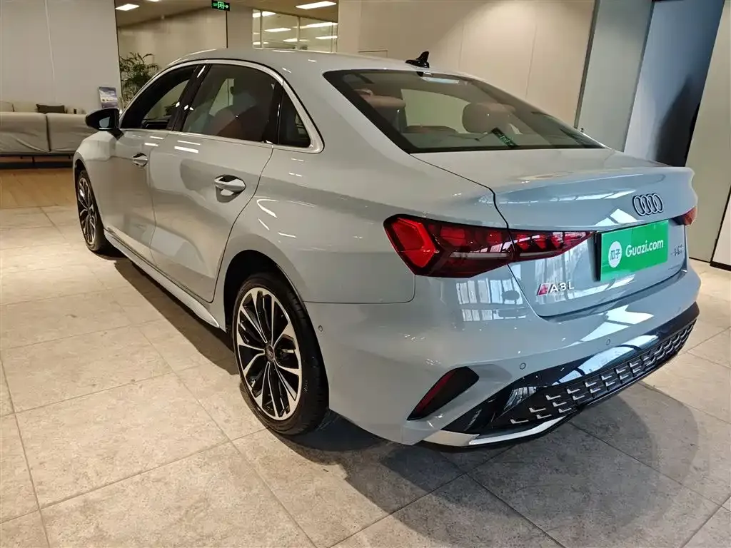 Audi A3 2024 из CN, фото 9