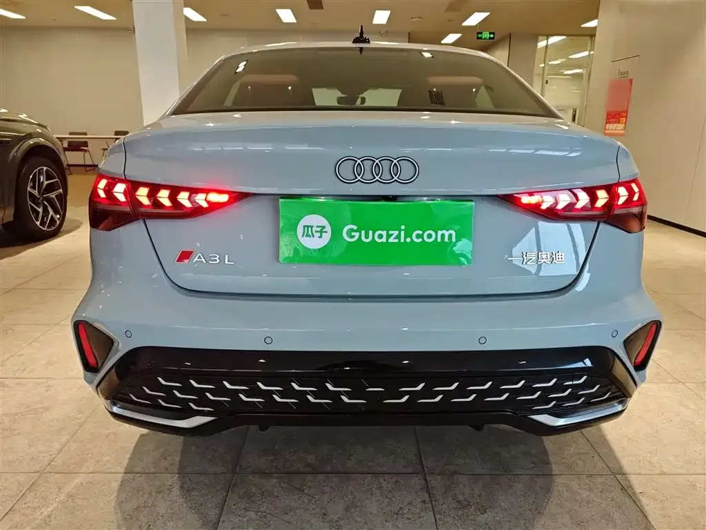 Audi A3 2024 из CN, фото 8