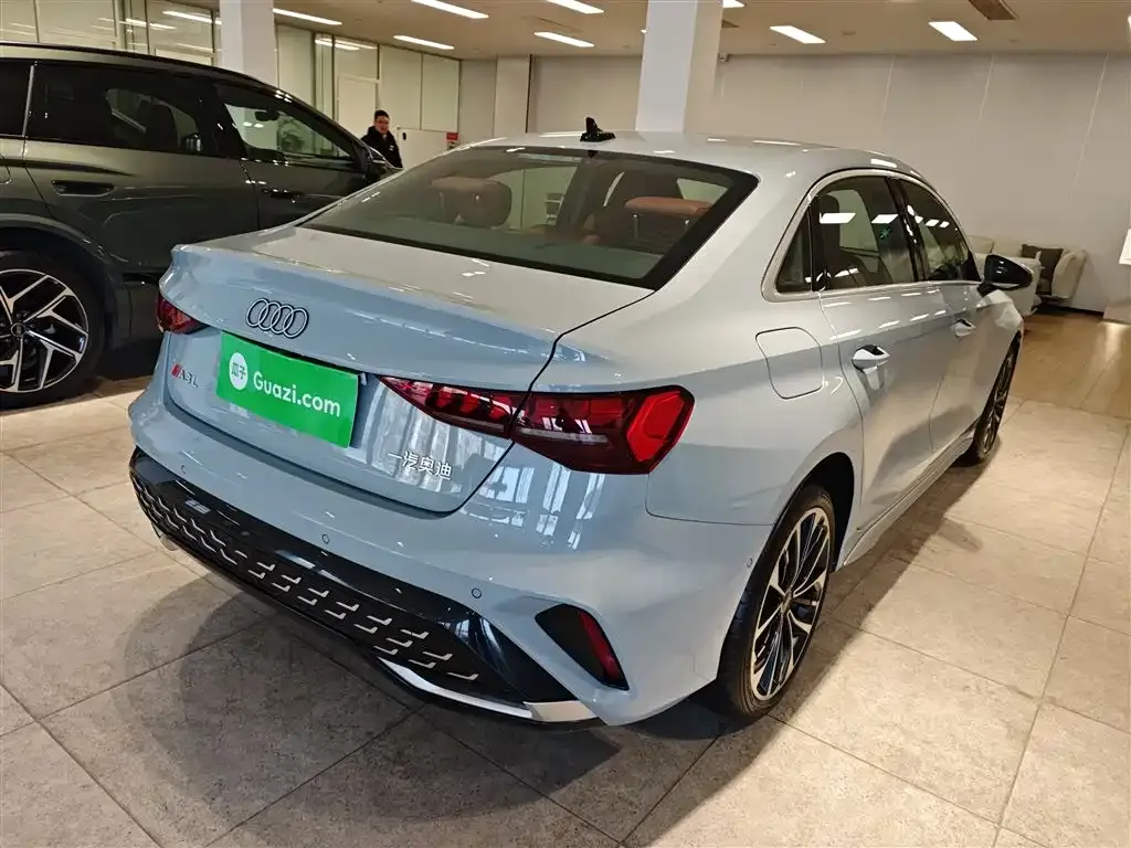 Audi A3 2024 из CN, фото 3