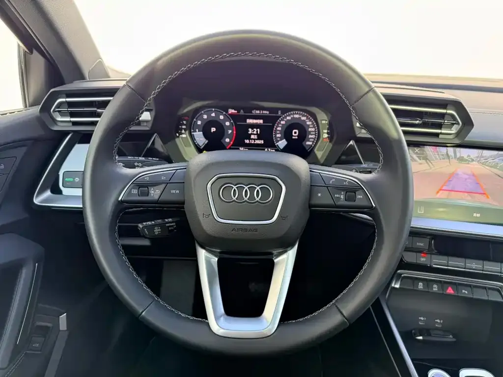 Audi A3 — фото 7