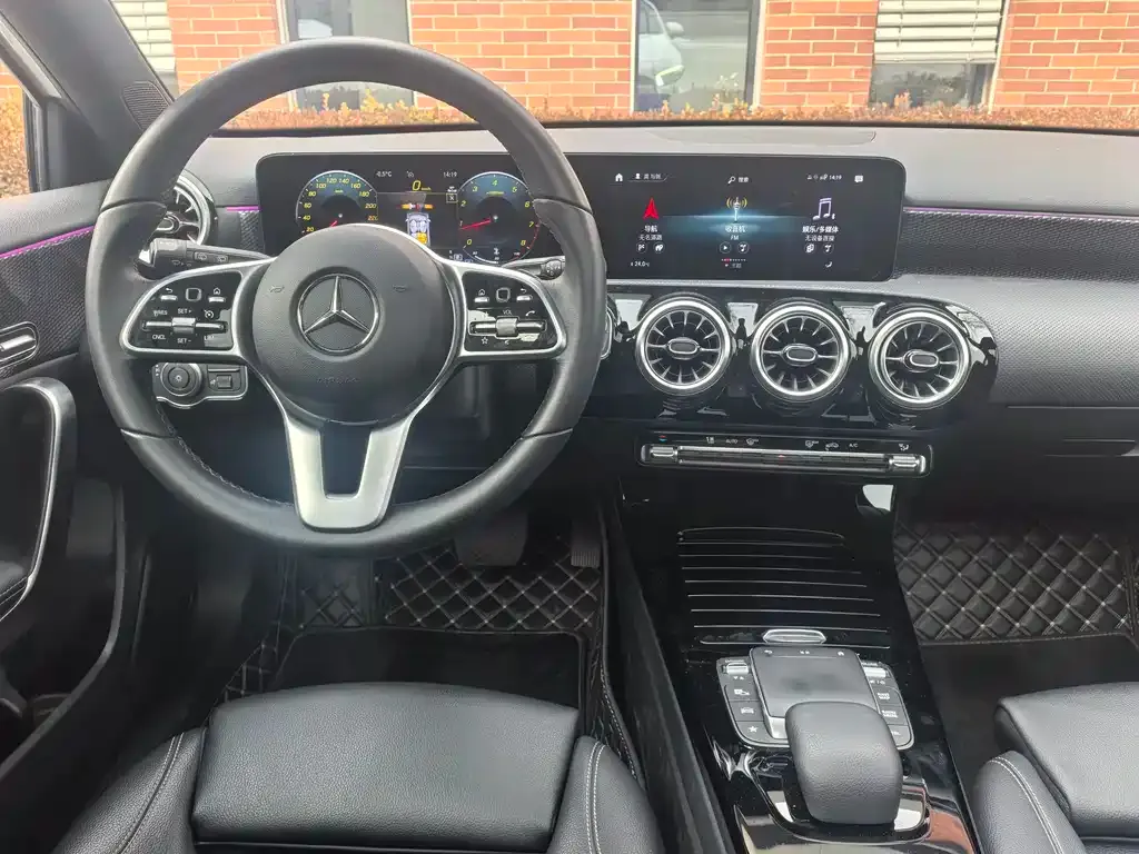Mercedes-Benz A-Class (Import) — фото 4