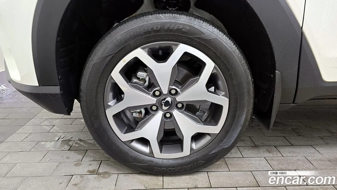 KG Mobility (Ssangyong) Torres — фото 9