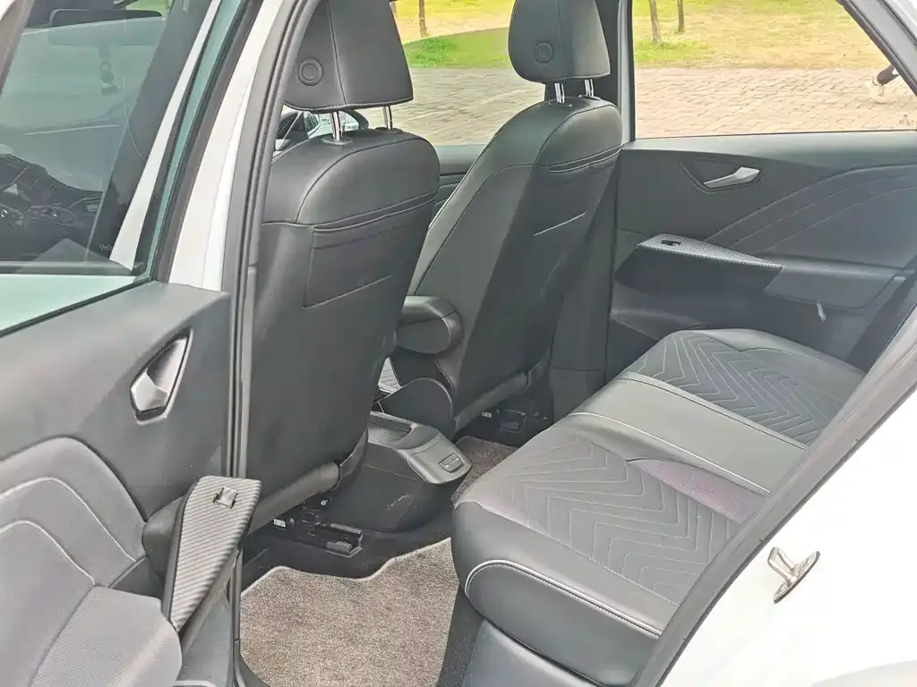 Volkswagen ID.3 2023 из CN, фото 9
