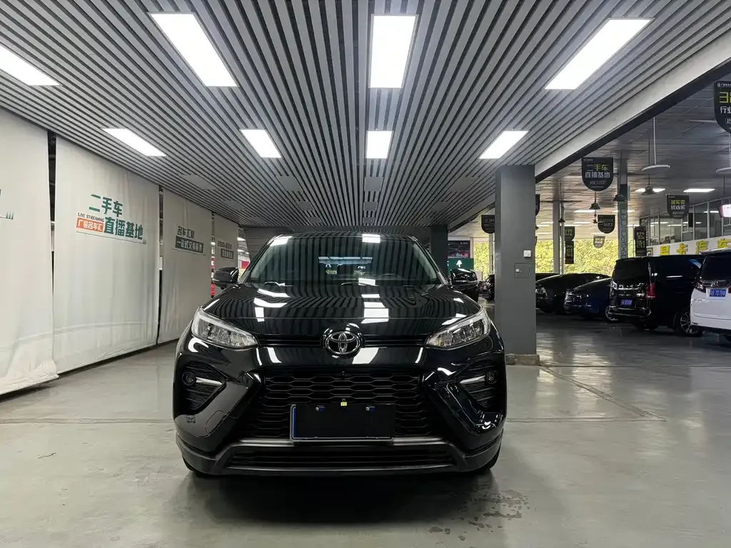 Toyota Wildlander 2022 из CN, фото 4