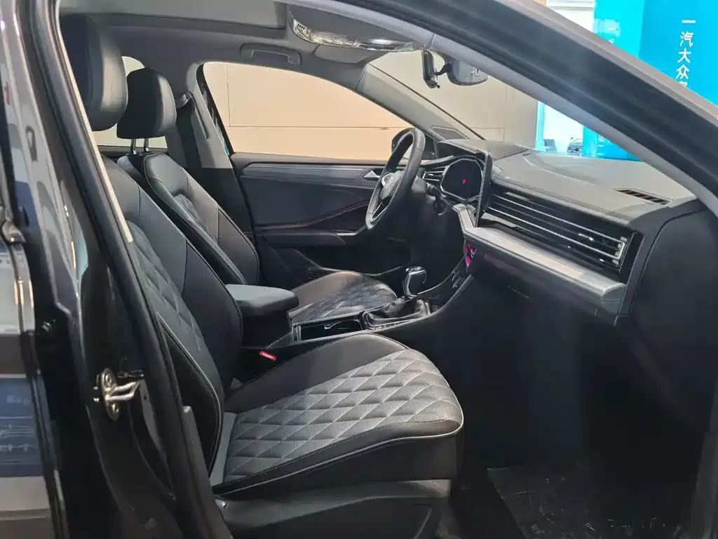 Volkswagen Sagitar 2024 из CN, фото 4