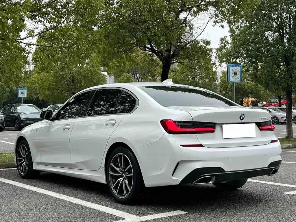 BMW 3 Series — фото 10
