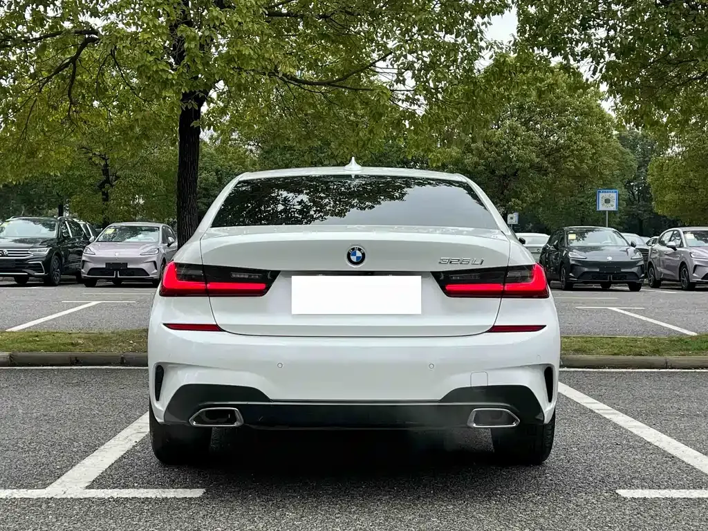 BMW 3 Series — фото 3