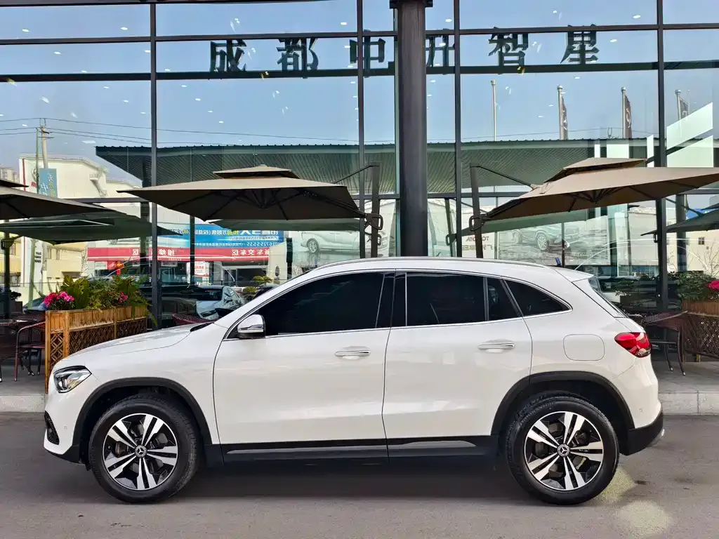 Mercedes-Benz GLA — фото 2