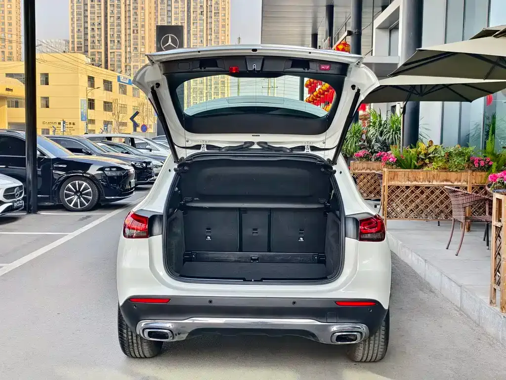 Mercedes-Benz GLA — фото 9