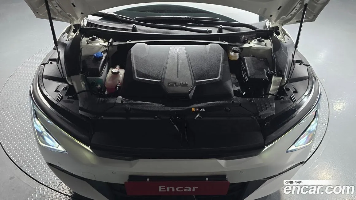 Kia EV6 2025 из KR, фото 9