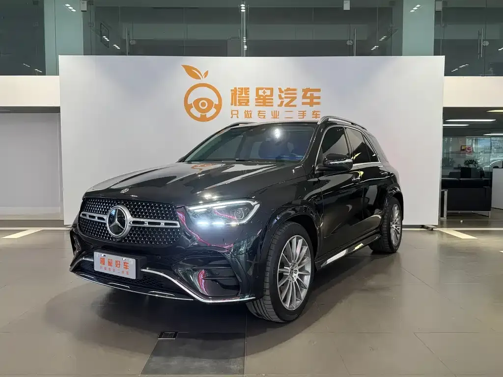 Mercedes-Benz GLE — фото 1